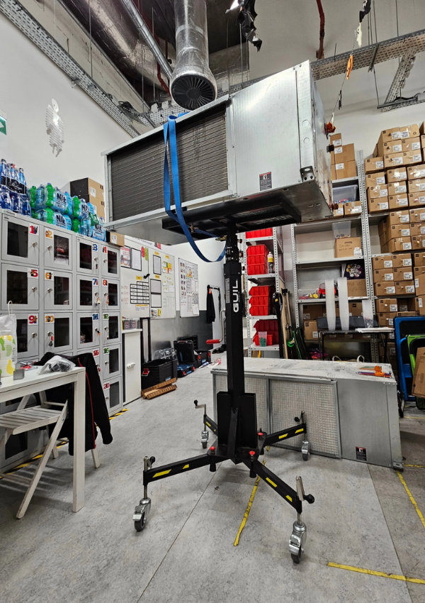 Podnośnik towarowy Guil ELC 730 - wynajem do klimatyzacji Warszawa