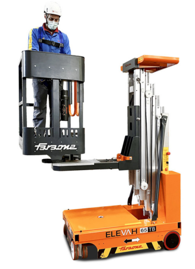 Podnośnik osobowy do kompletacji zamówień