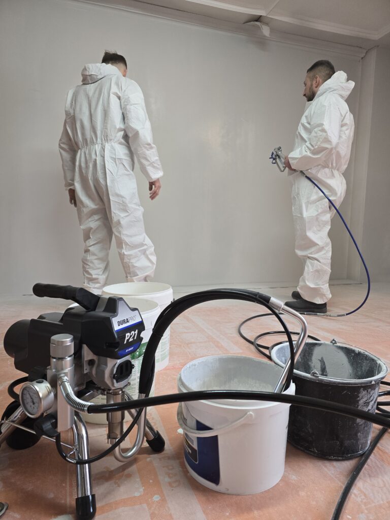 Pierwsze uruchomienie agregatu malarskiego Graco Dura Pro P21 – przygotowanie do natrysku